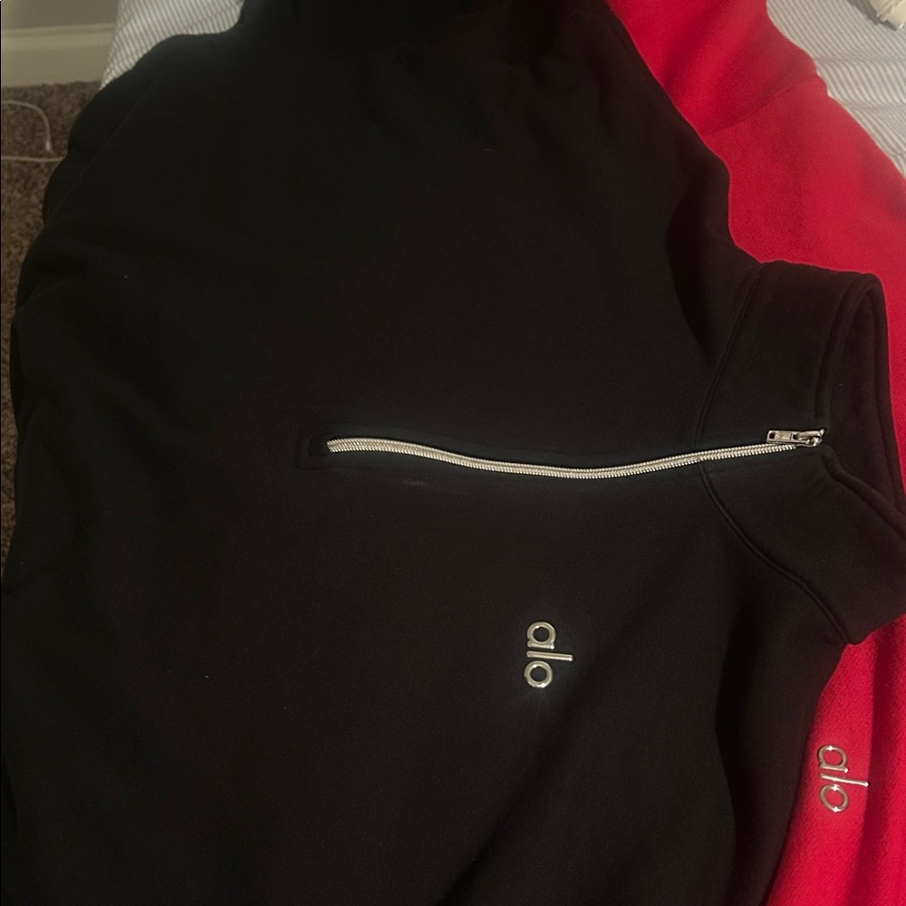 ALO Yoga Men's Black and Red Zip-Up Sweater